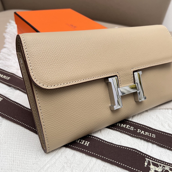 エルメス財布コピー側面デザイン